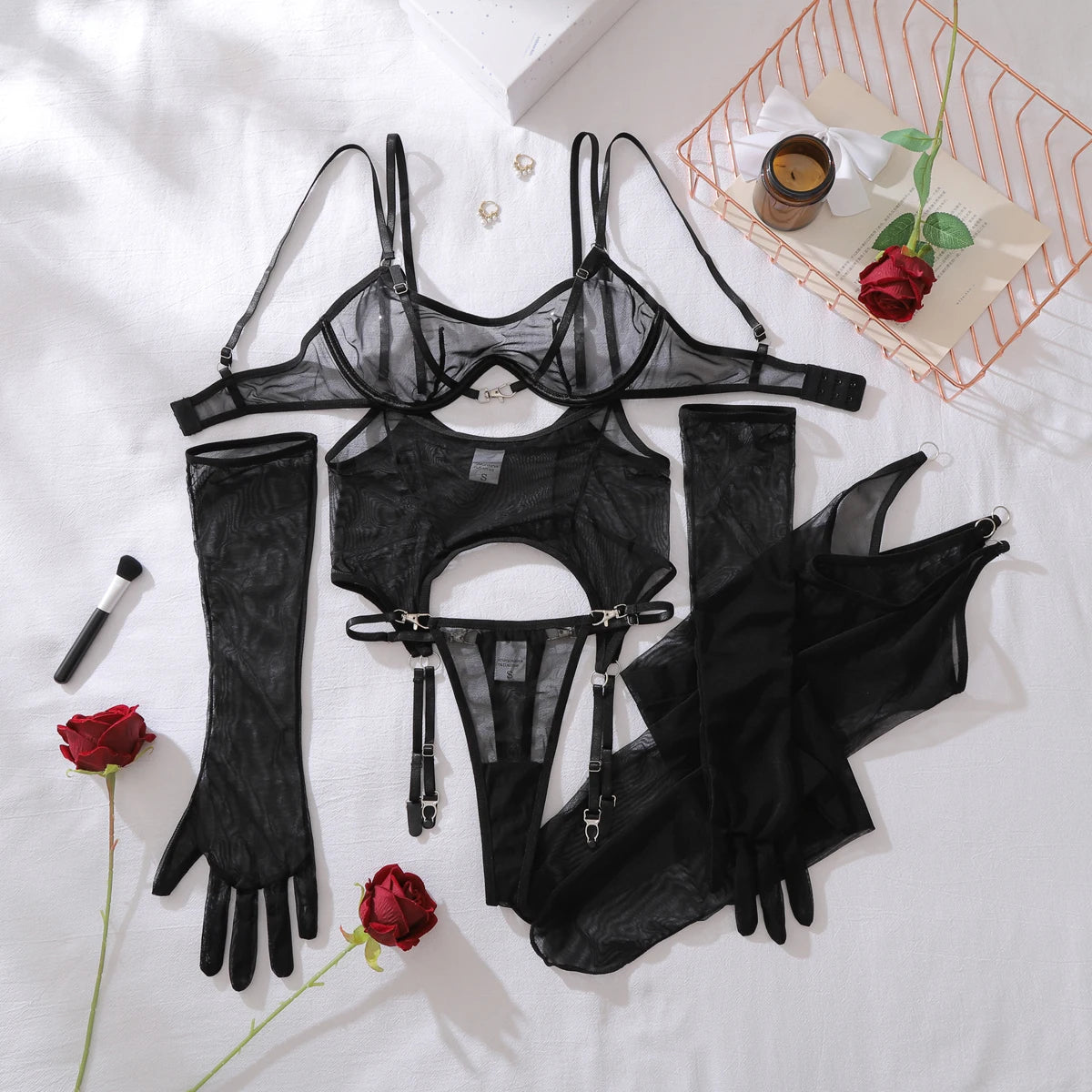 Klouvur Luxe: Lingerie