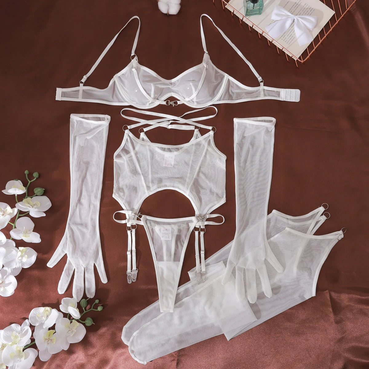 Klouvur Luxe: Lingerie